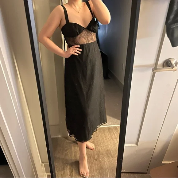 DANIELLE BERNSTEIN | Dresses | Danielle Bernstein Weworewhat Lace Midi Dress  | Poshmark